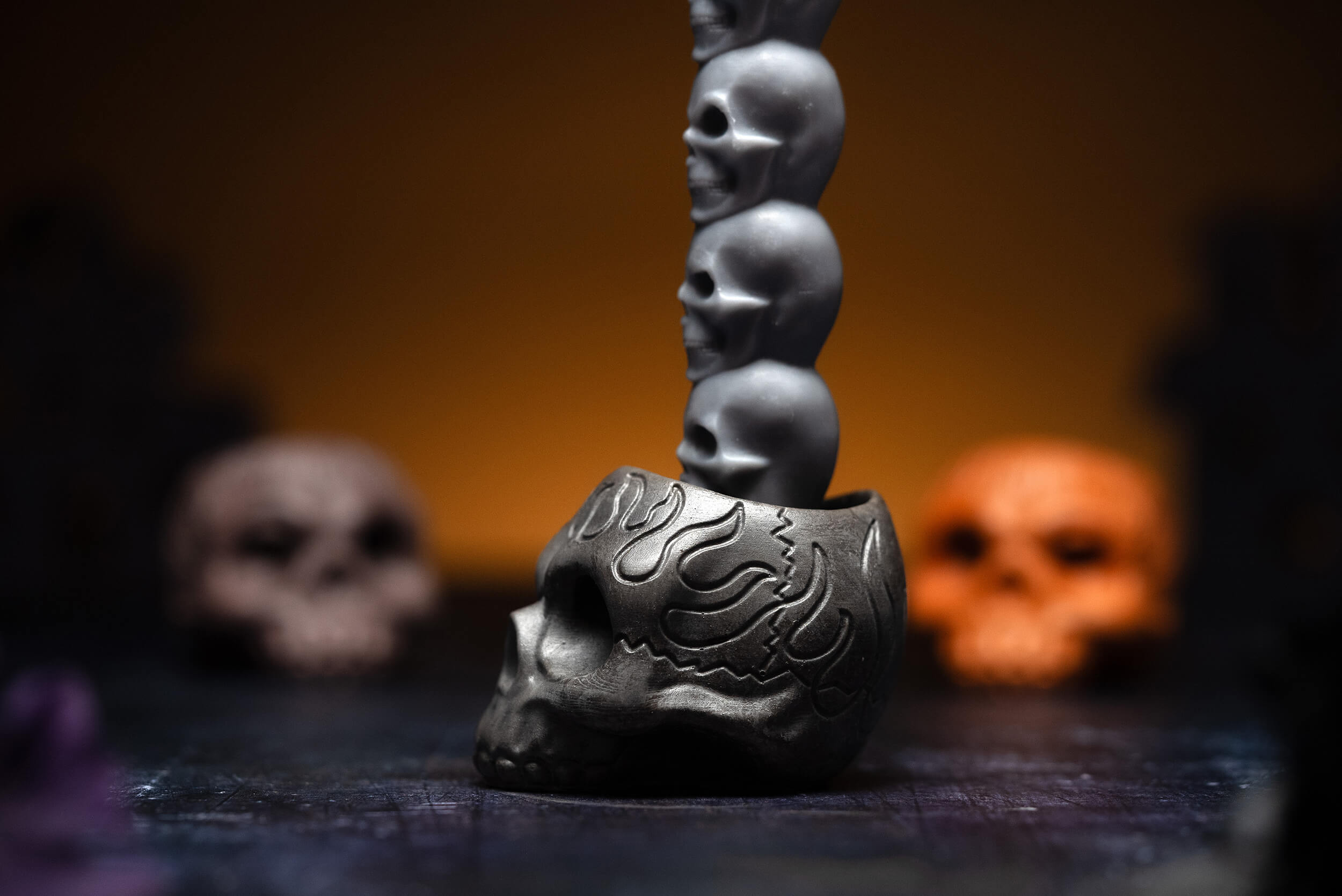 Skull Taper Holder