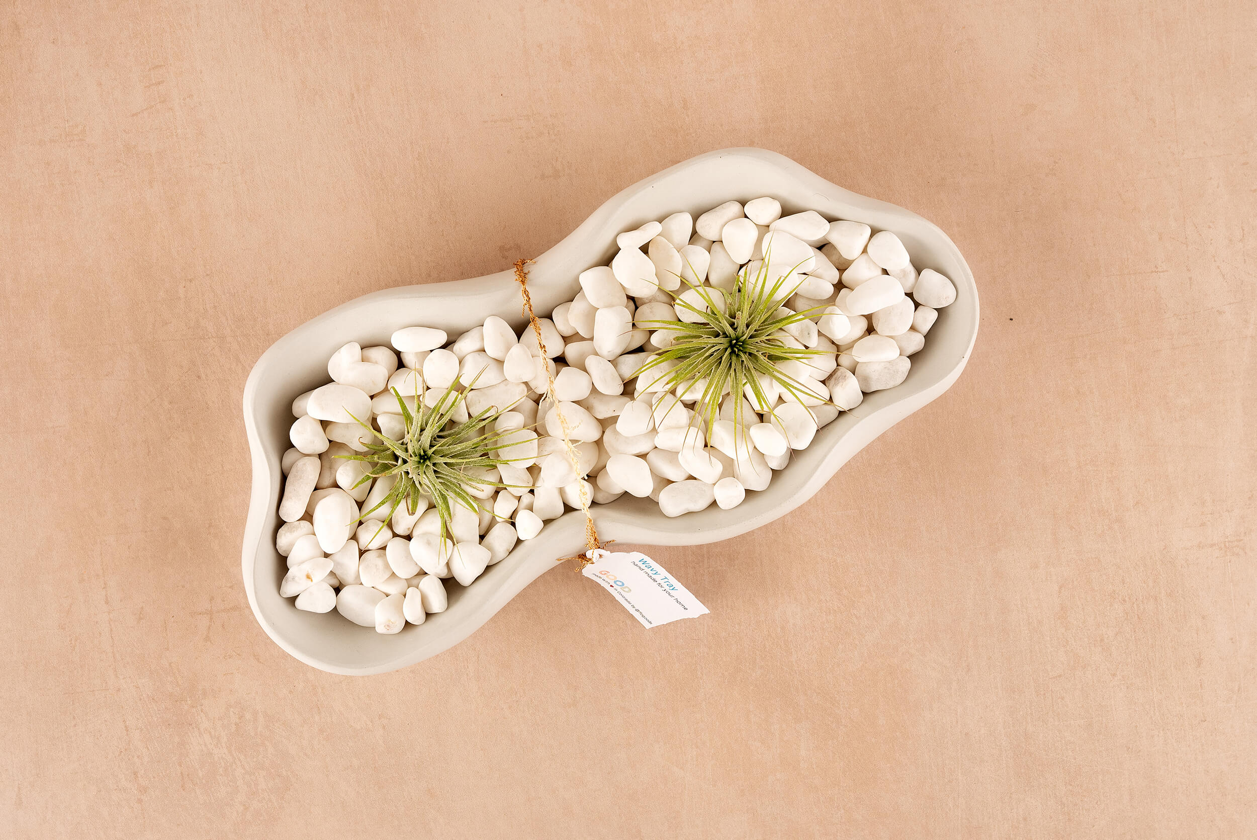 Wavy Tray – Modern Concrete Catchall